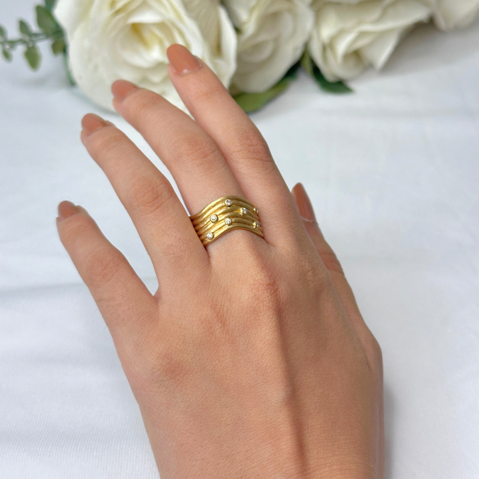 Linked Stacking Ring with Diamonds