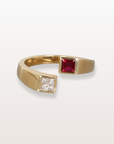 Anillo de diamantes y rubíes naturales de talla princesa