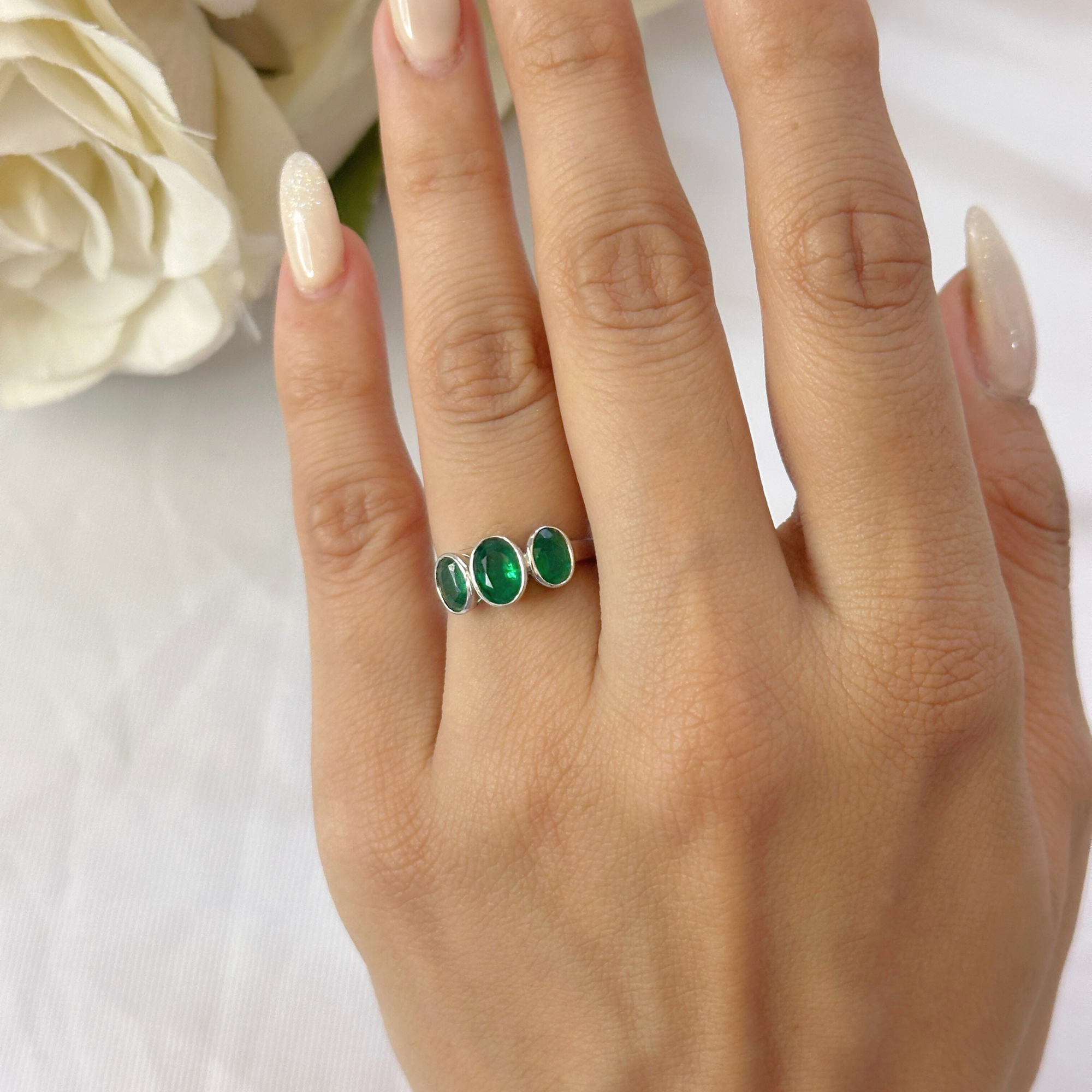 Three Emeralds White Gold Ring