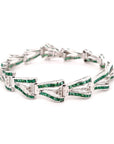Charismatic diamond and emerald bracelet