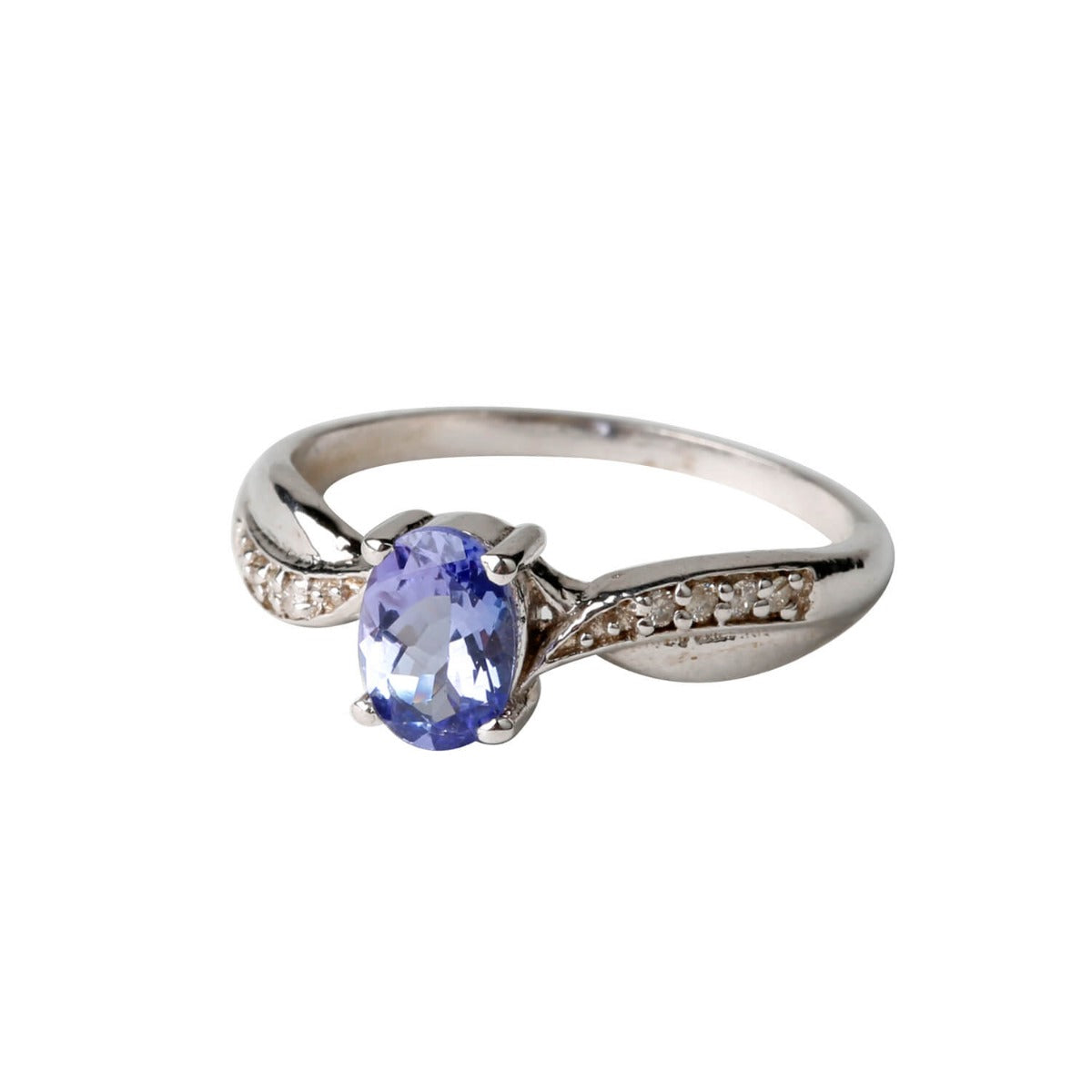 Sublime Tanzanite and Diamond 925 Silver Ring