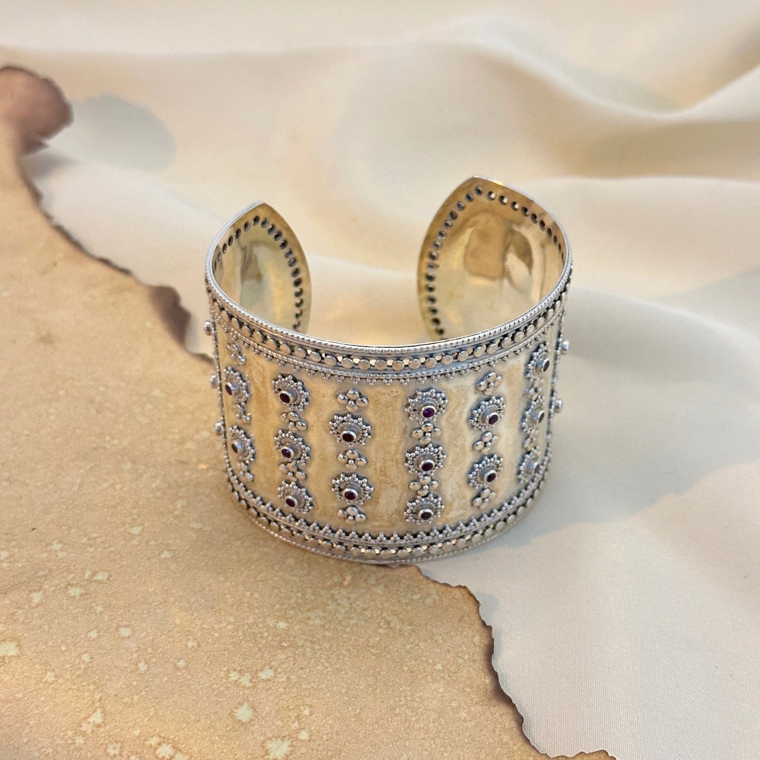 Ojasvi Silver 925 Cuff Bangle