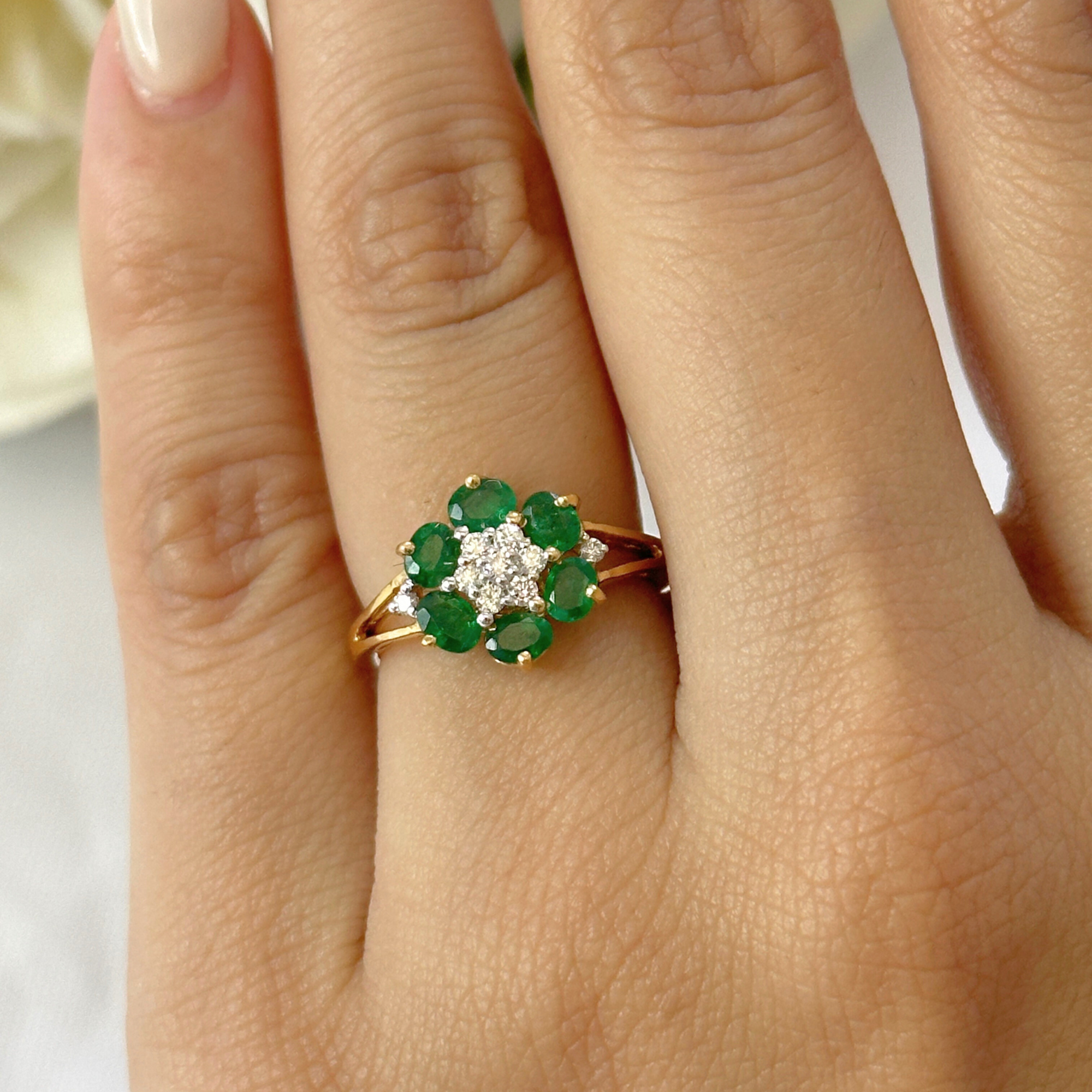 Floral Emerald & Diamond Ring