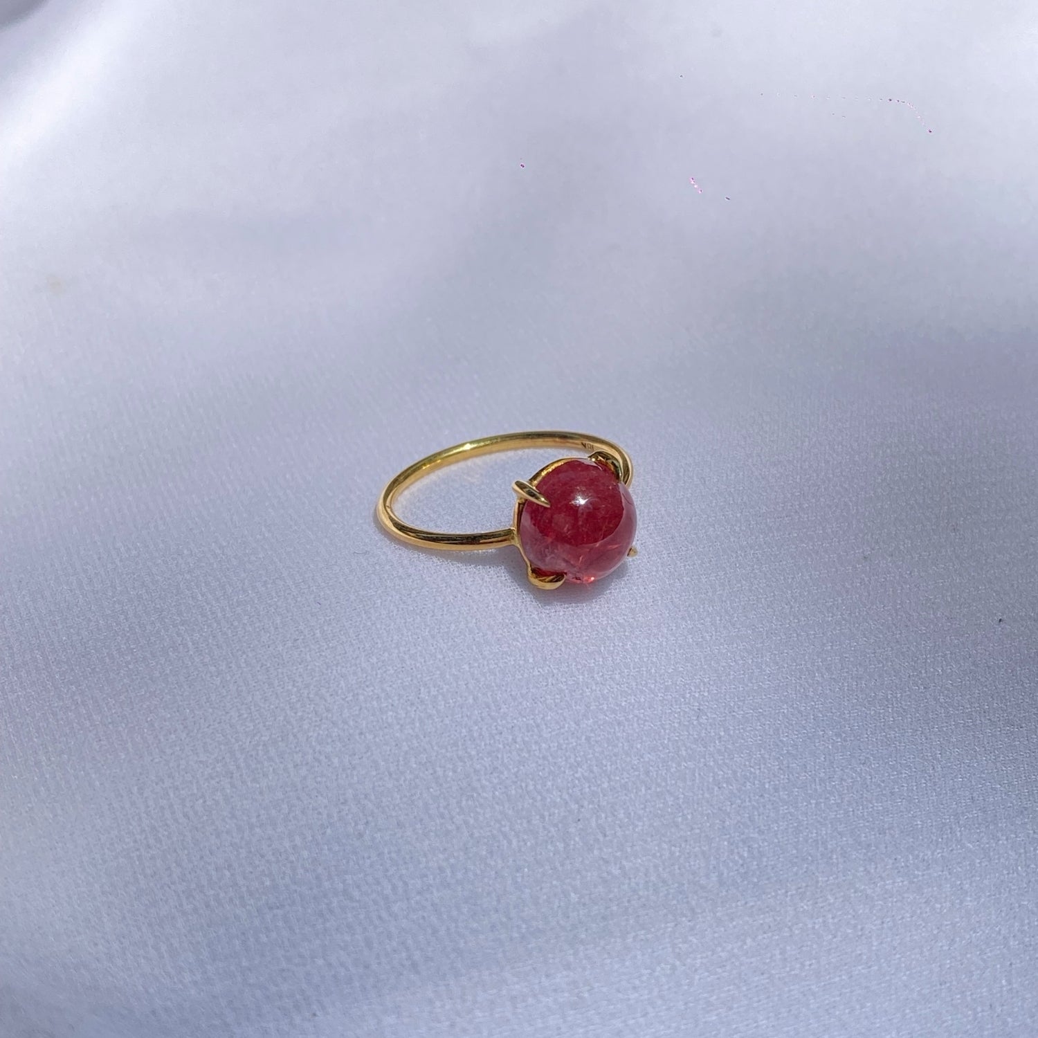 Pink Tourmaline Round 18K Gold Ring