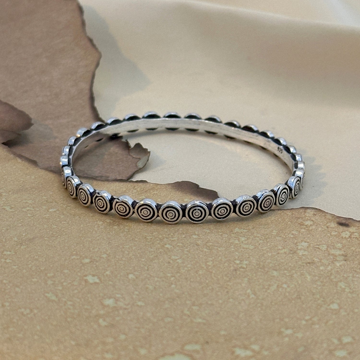 Pari Silver 925 Traditional Bangle