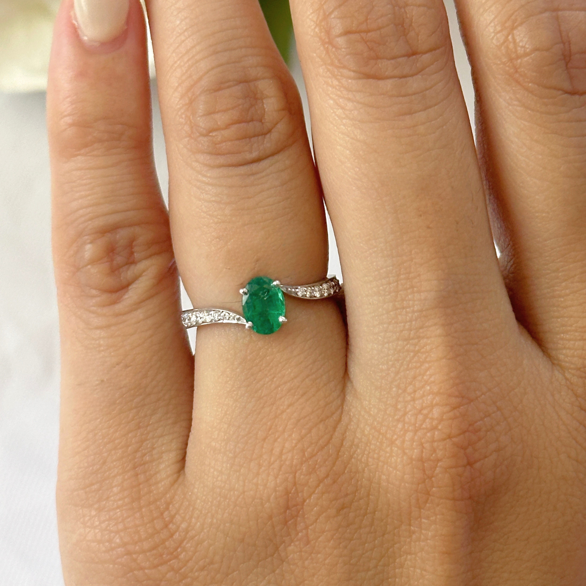 Emerald & Diamond Ring