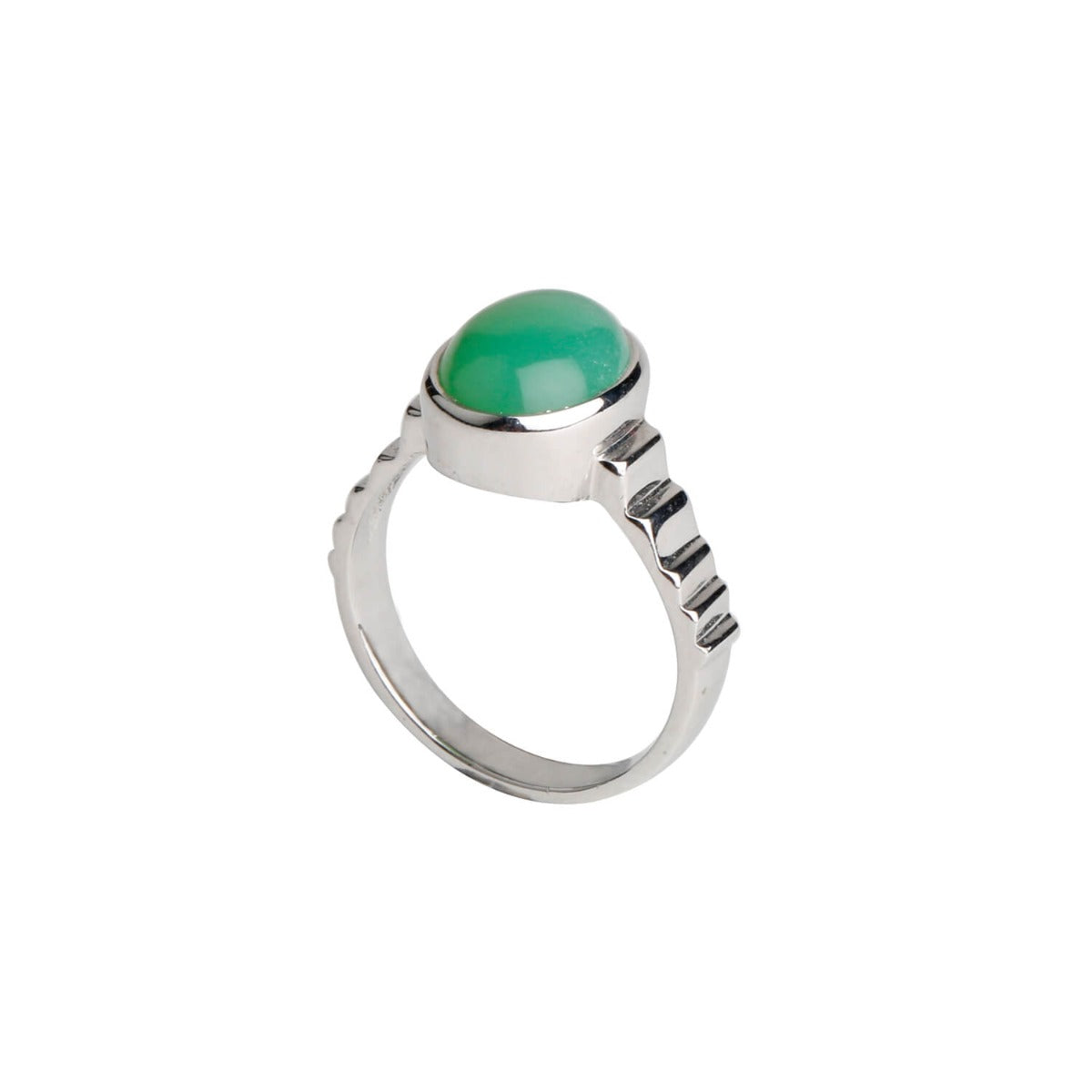 Voluptuous oval-shaped aventurine silver ring