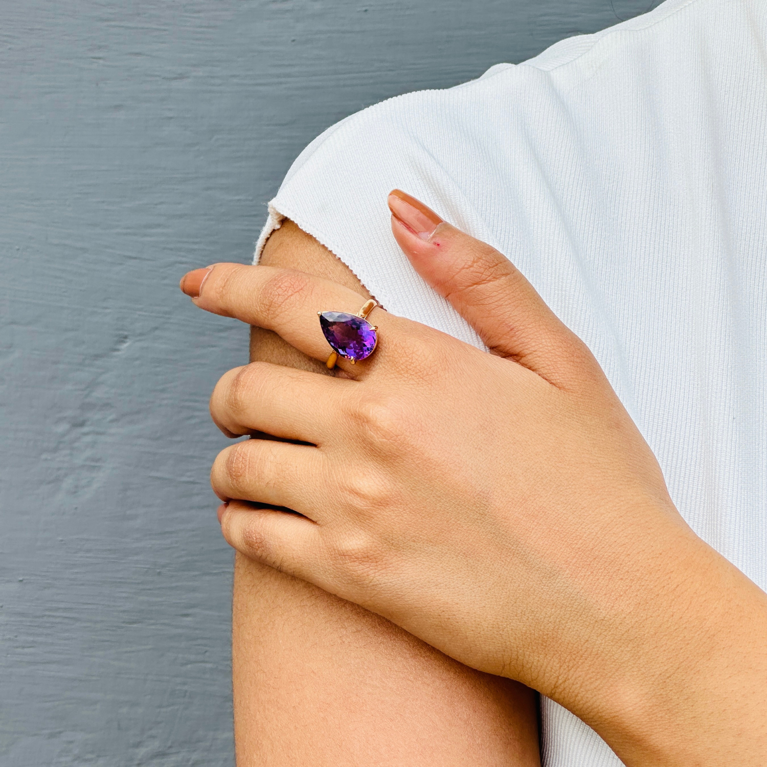 Amethyst Pear 18K Gold Ring