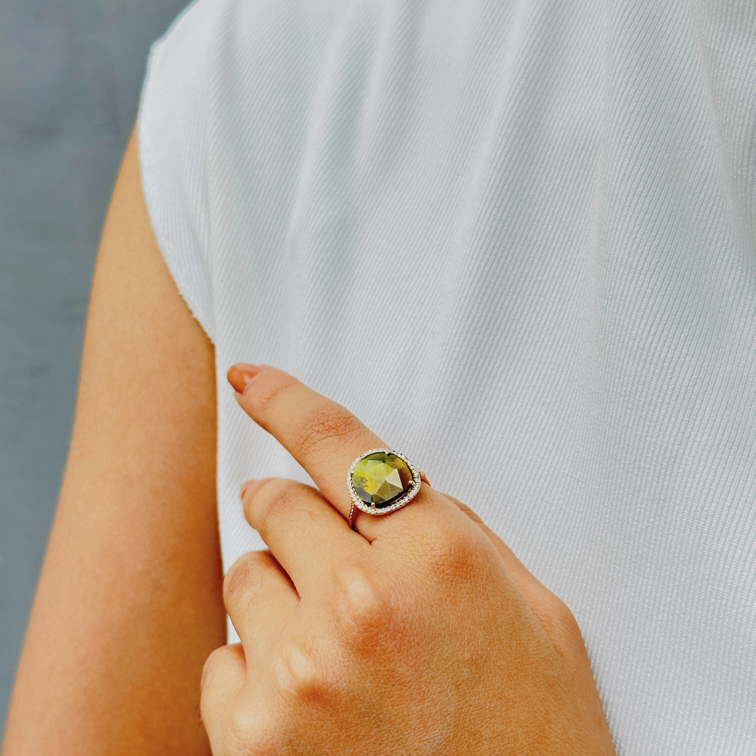 Tourmaline 18K Gold Ring with Diamonds