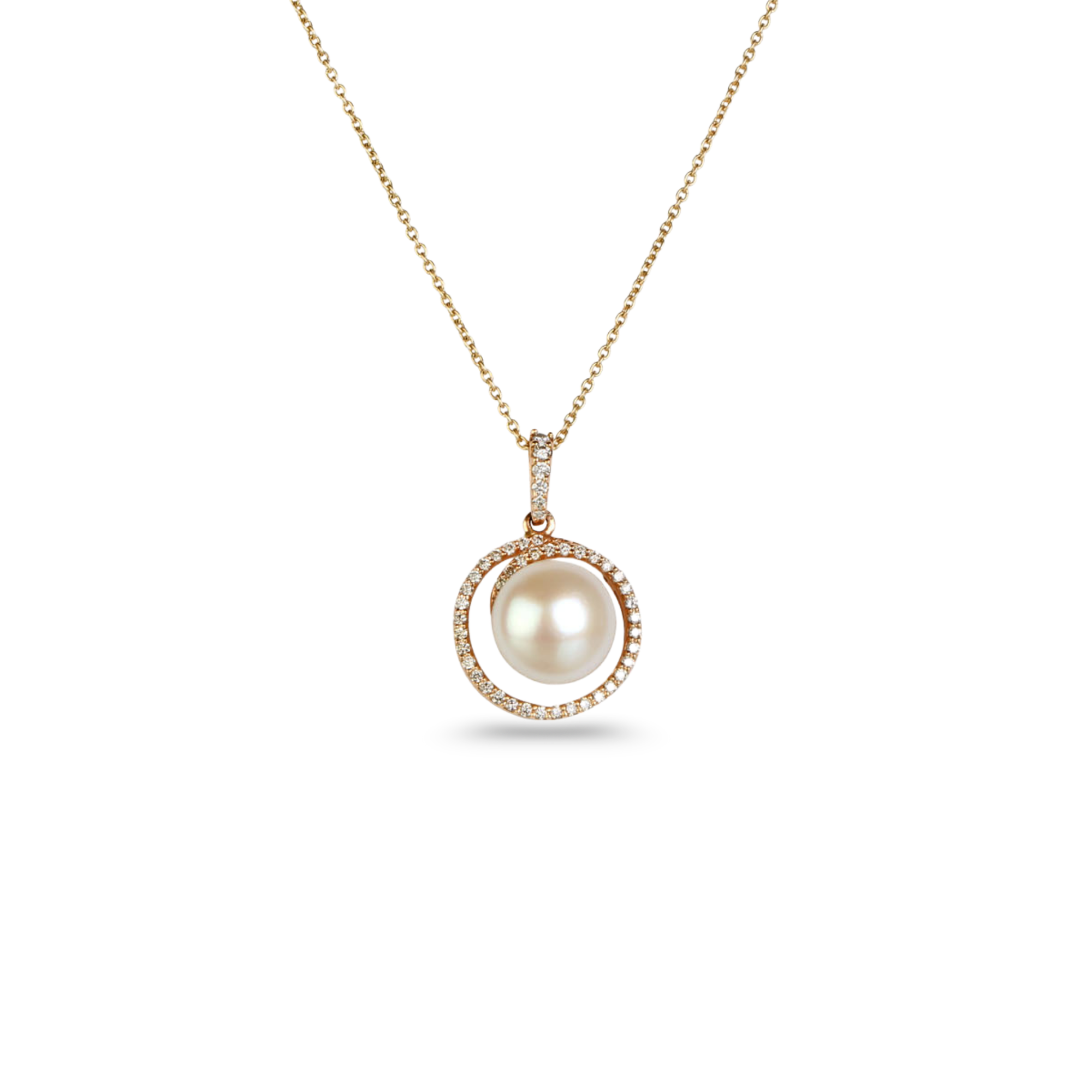 Pearl Round 18k Gold Pendant with Diamonds