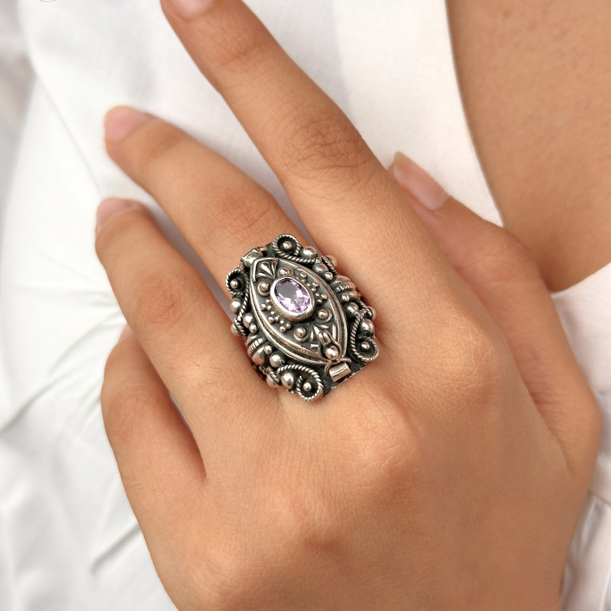 Aura Amethyst Silver 925 Ring