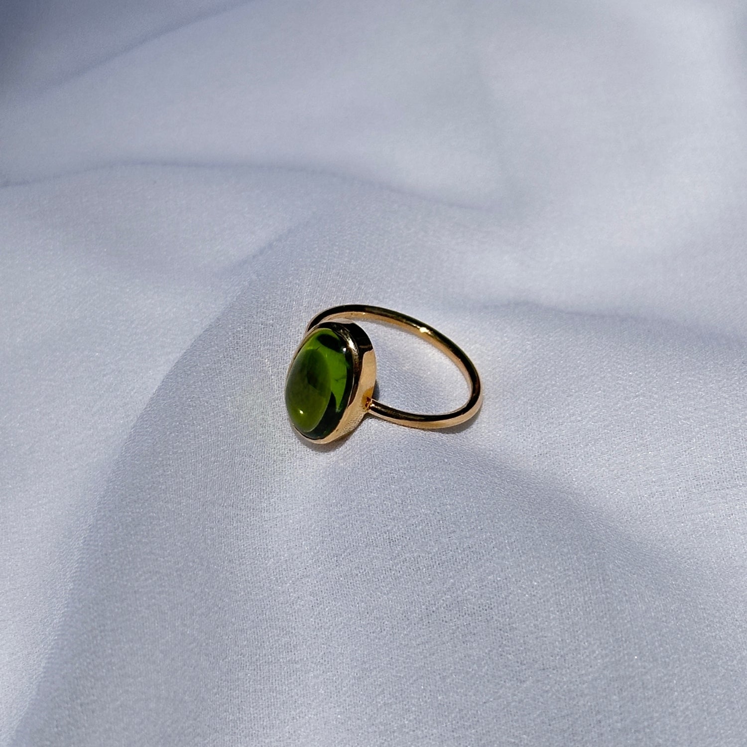 Peridot Oval 18K Gold Ring