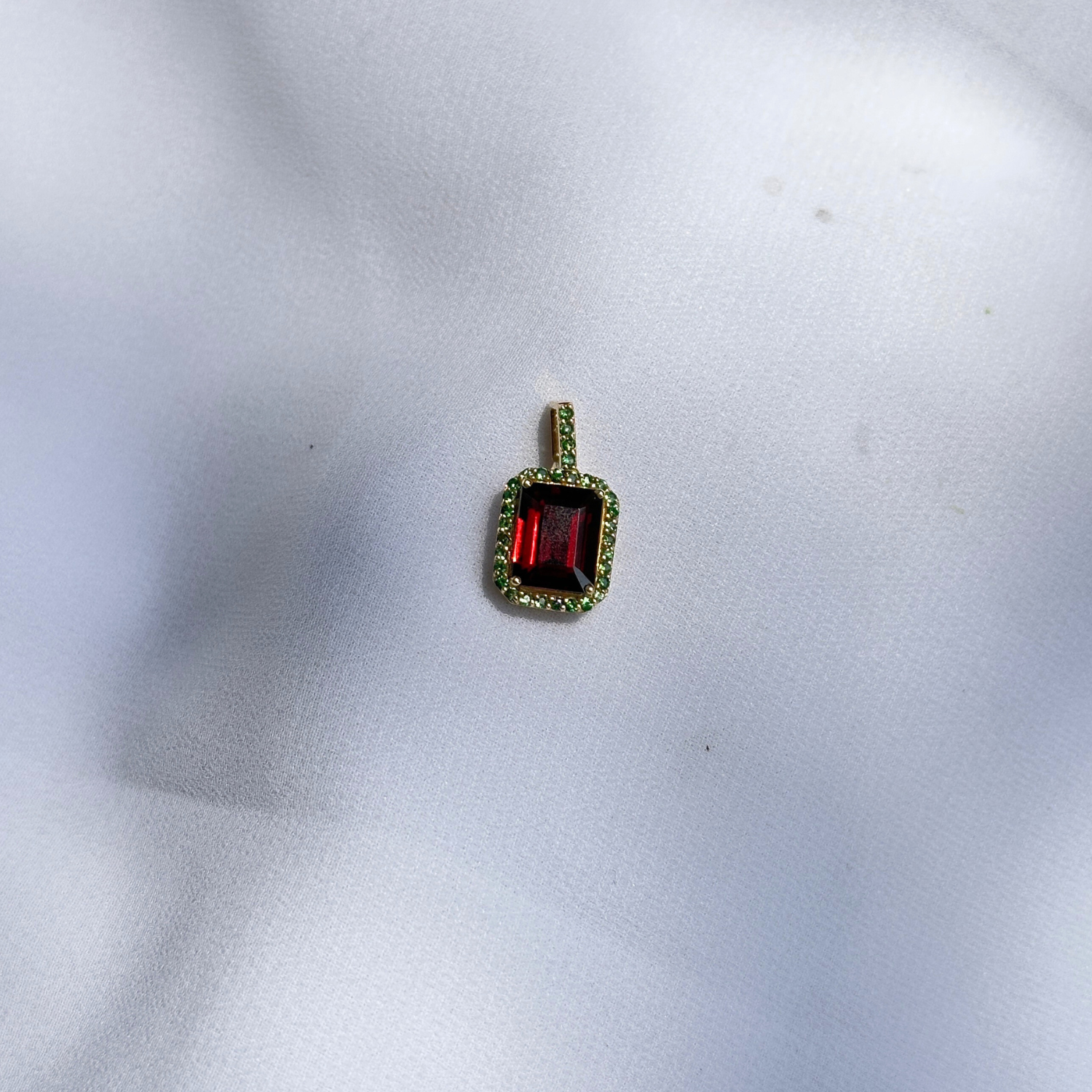 Garnet & Tsavorite 18K Gold Pendant