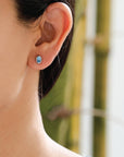 silver earrings, sterling silver earrings, blue topaz earrings, buy blue topaz jewelry, gemstone earrings, blue topaz studs, silver studs
Oval shaped blue topaz Silver 925 studs