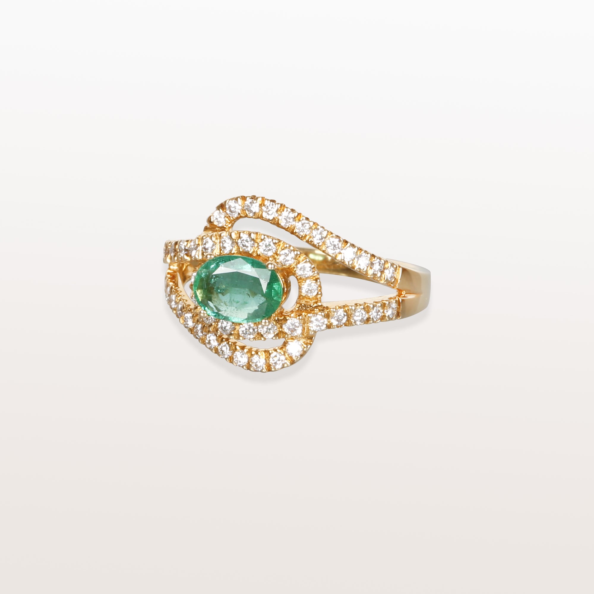 Anillo de diamantes esmeralda