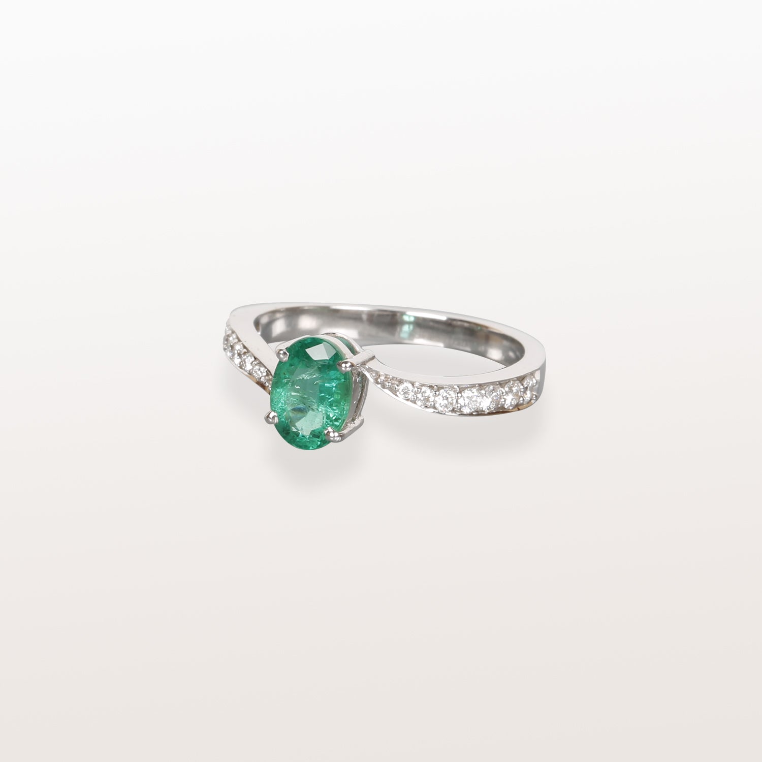 Emerald & Diamond Ring