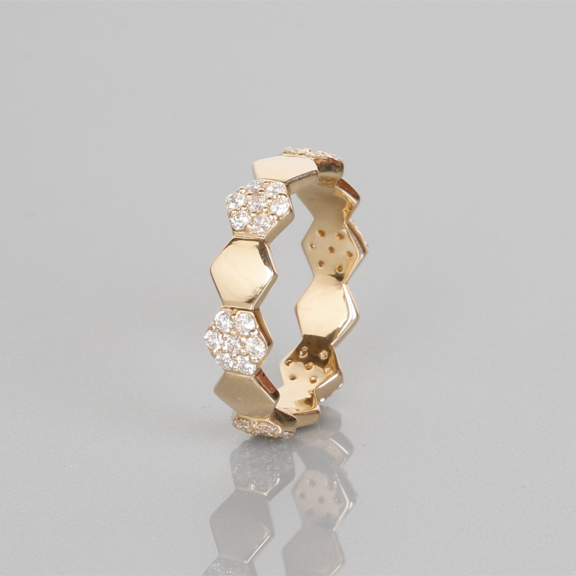 Stepping Diamond Ring