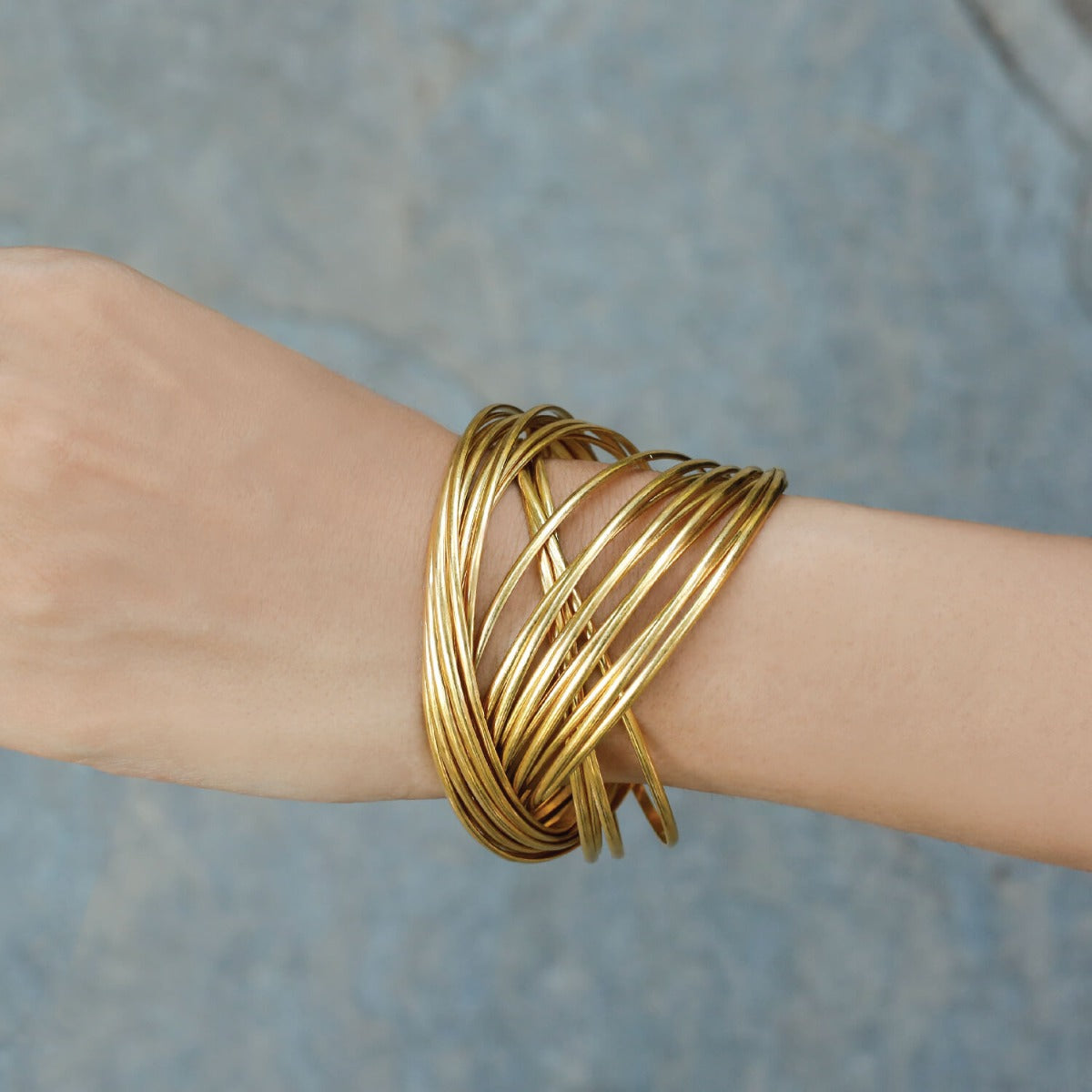 Charming gold plated silver interlinked bangle