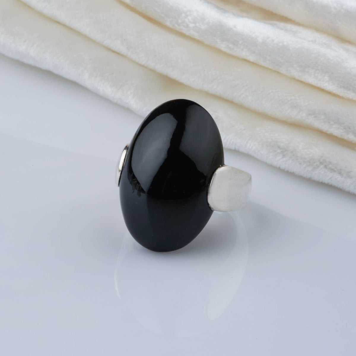 spinel ring, buy silver ring, sterling silver ring, gemstone ring, buy silver ring, buy gemstone jewelry, buy jewelry online, spinel jewelry