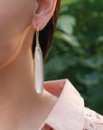 silver earrings, sterling silver earrings, chalcedony earrings , silver chalcedony earrings , blue earrings , silver blue earrings , blue silver earrings, purple earrings, , silver purple earrings, oval earrings, pink & purple silver earrings, long earri