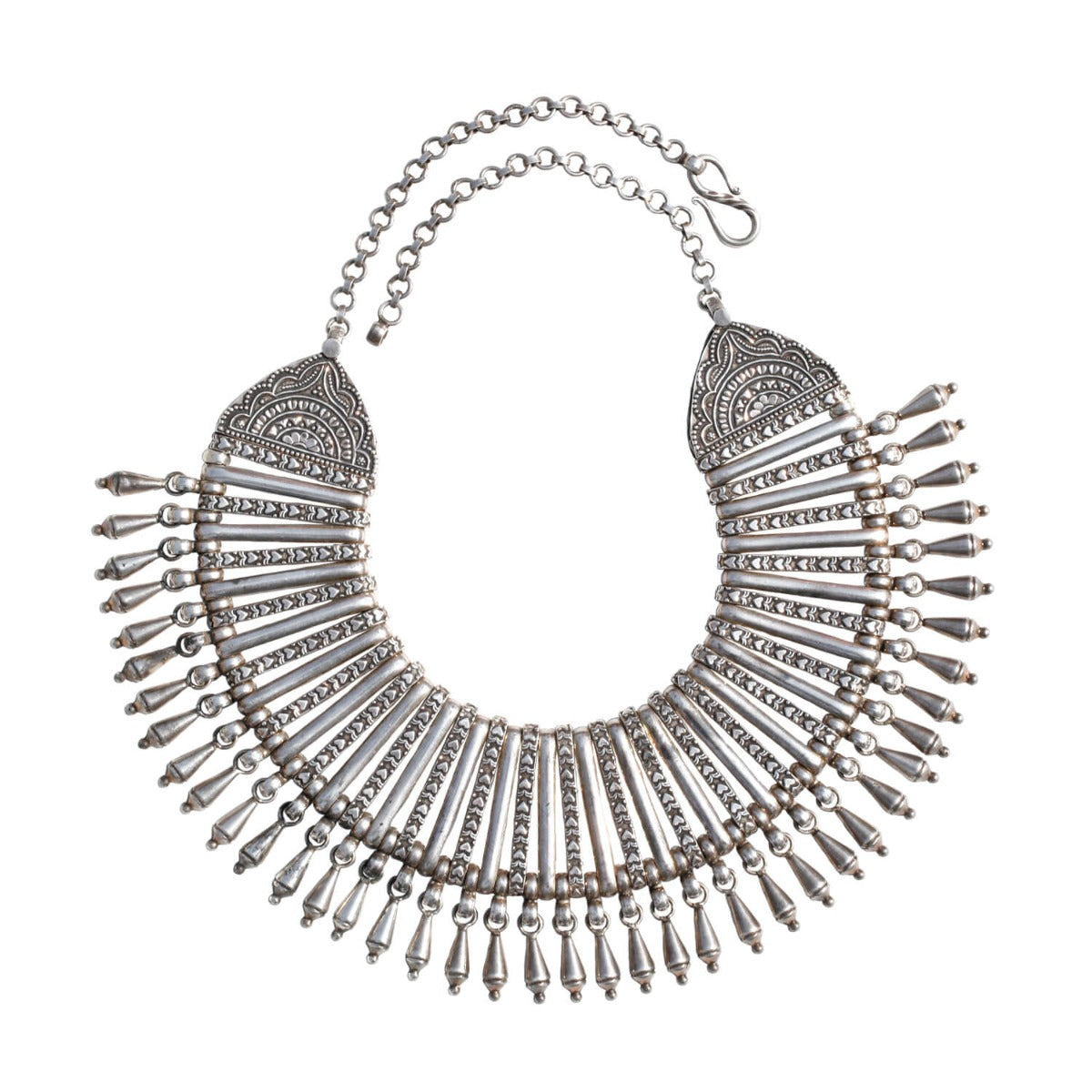 Silver Necklaces, Earrings, Rings, Bangles, Pendants, And Anklets, Shop, Online, Beauty, Collections, Jewelry store near me, Buy online jewelry, Buy rings online, Buy earrings online, Buy necklace online, Buy pendant online, Best silver jewelry, Buy gold