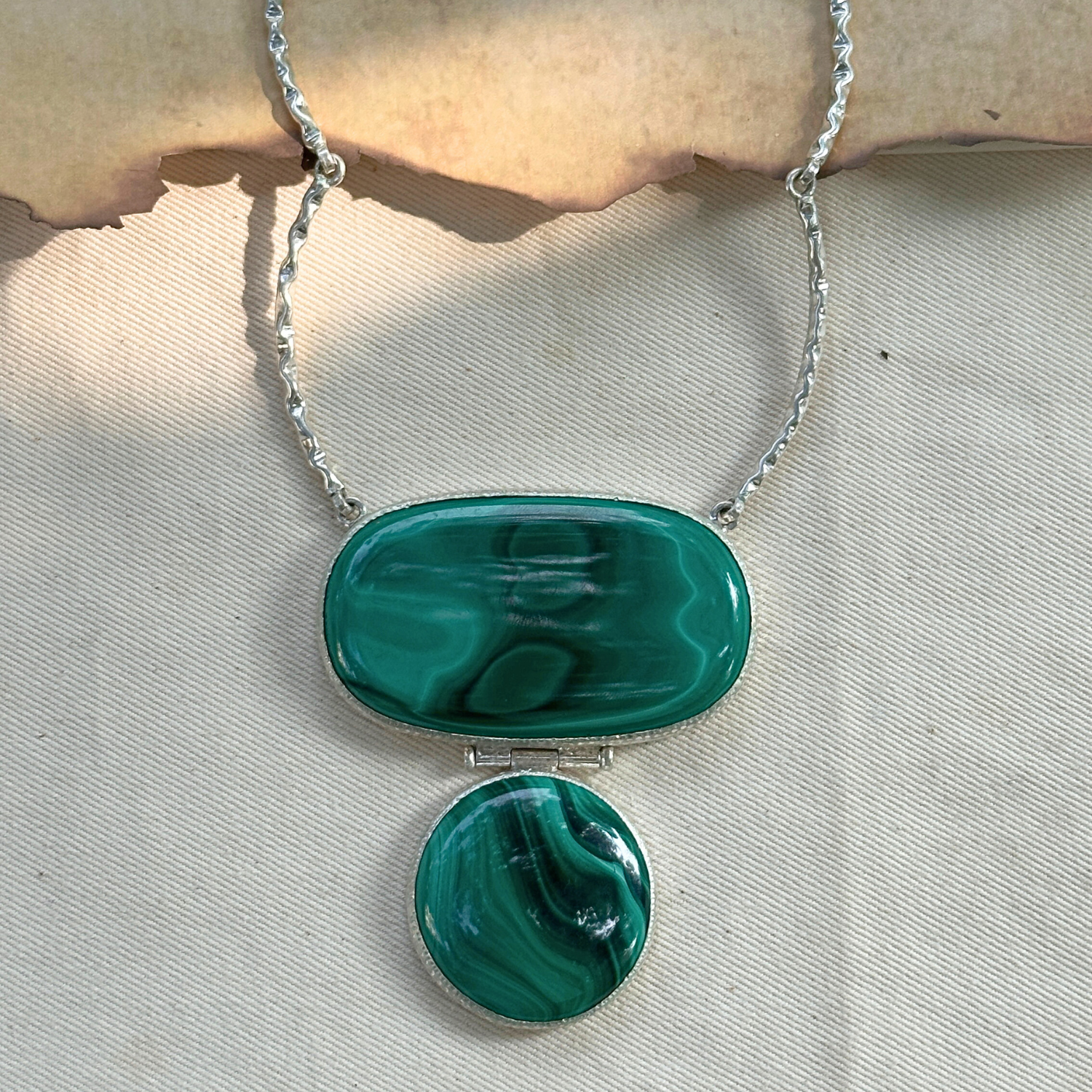 Handmade malachite silver jewelry 
Handcrafted Silver jewelry 
Silver Necklace 
Silver Jewelry