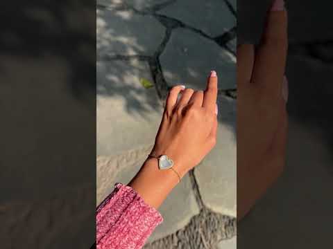 Pearl Bracelet
Minimal Bracelet 